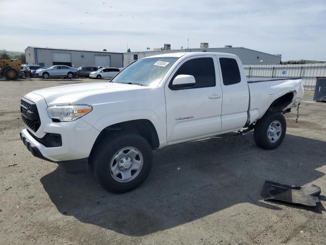 5TFRX5GNXHX090200 - 2017 TOYOTA TACOMA ACCESS CAB WHITE photo 1