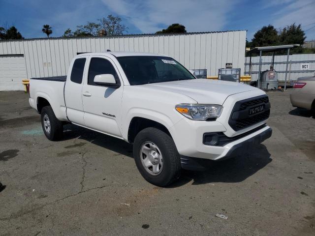 5TFRX5GNXHX090200 - 2017 TOYOTA TACOMA ACCESS CAB თეთრი ფოტო 4