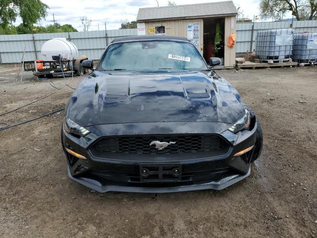 1FATP8UH4N5102215 - 2022 FORD MUSTANG BLACK photo 5