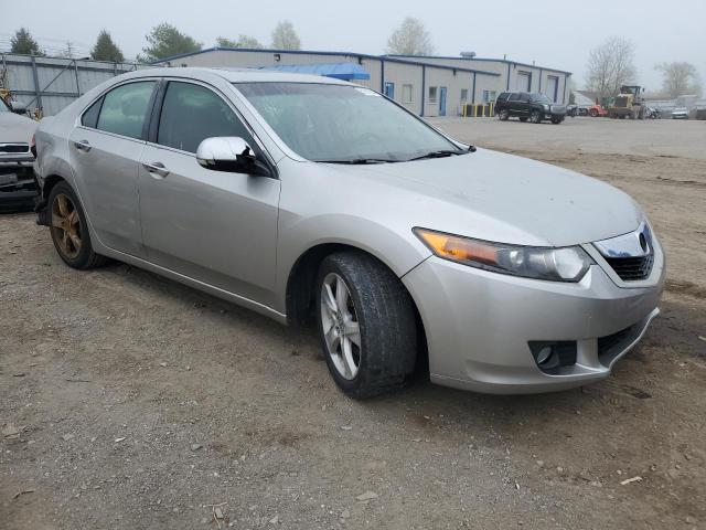 JH4CU26639C004613 - 2009 ACURA TSX SILVER photo 4