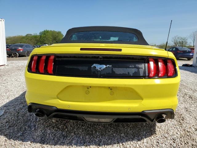 1FATP8UH7M5105527 - 2021 FORD MUSTANG YELLOW photo 6