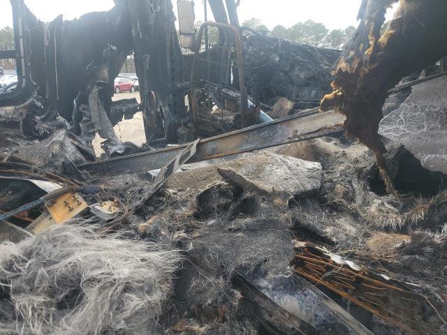 3AKJGLD57FSGF8974 - 2015 FREIGHTLINER CASCADIA 1 Սպիտակ լուսանկար 6