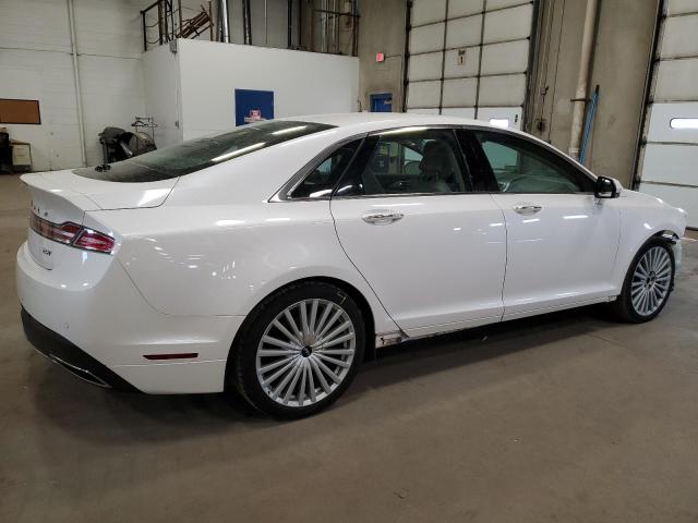 3LN6L5E94HR603904 - 2017 LINCOLN MKZ RESERVE WHITE photo 3