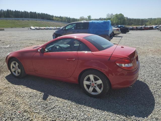 WDBWK54F68F187946 - 2008 MERCEDES-BENZ SLK 280 RED photo 2