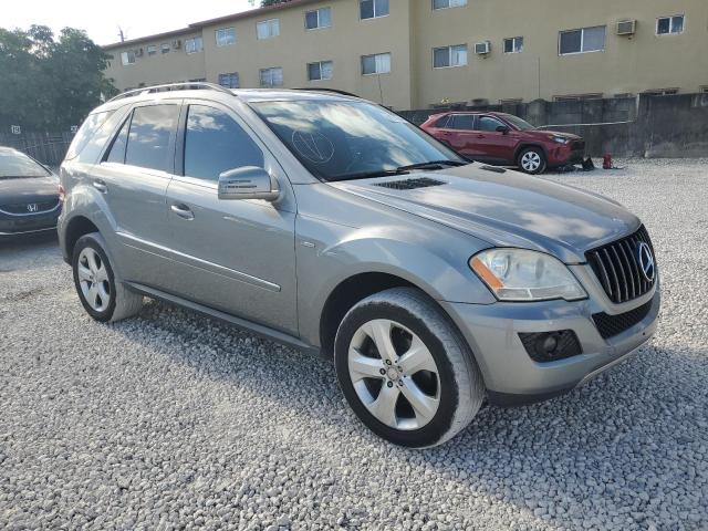 4JGBB2FB9BA664071 - 2011 MERCEDES-BENZ ML 350 BLUETEC SILVER photo 4