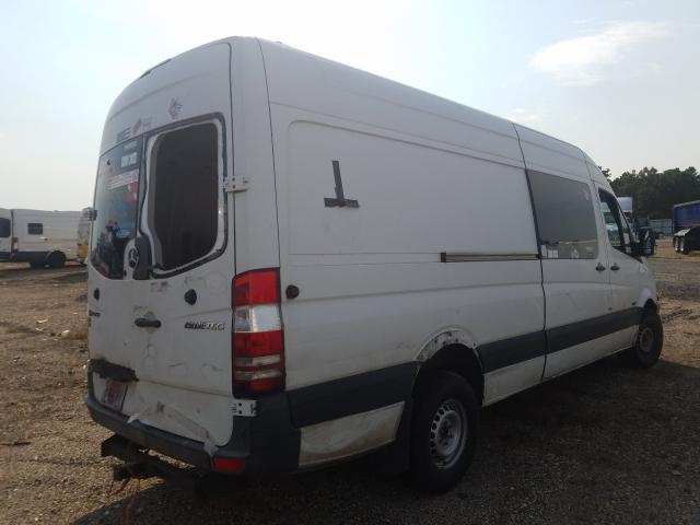 WD4PE8CC2C5628675 - 2012 MERCEDES-BENZ SPRINTER 2500 WHITE photo 4