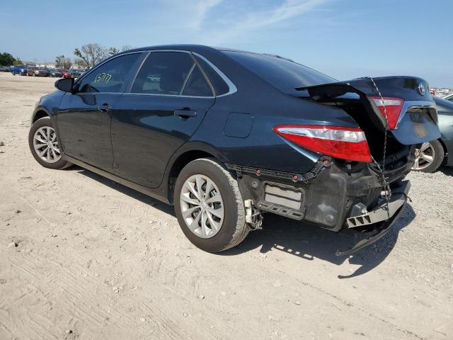 4T1BF1FK6FU946624 - 2015 TOYOTA CAMRY LE GRAY photo 2