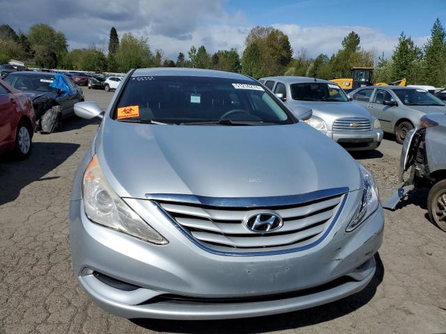 5NPEB4ACXCH460869 - 2012 HYUNDAI SONATA GLS SILVER photo 5