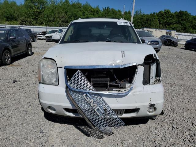 1GKFK63828J184702 - 2008 GMC YUKON DENALI WHITE photo 5