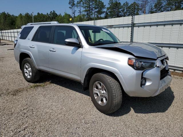 JTEBU5JR2H5415533 - 2017 TOYOTA 4RUNNER SR5/SR5 PREMIUM 银色 照片 4