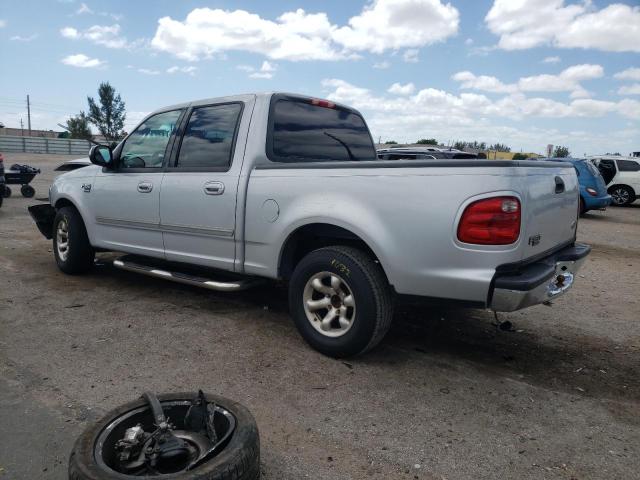 1FTRW07621KC60373 - 2001 FORD F150 SUPERCREW GRAY photo 2