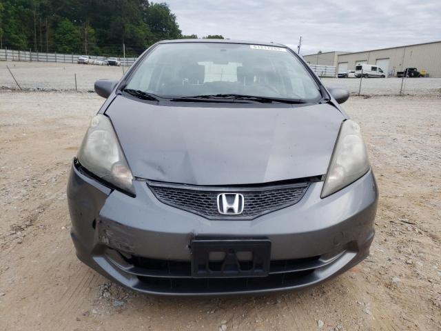 JHMGE8H3XCS005002 - 2012 HONDA FIT GRAY photo 5