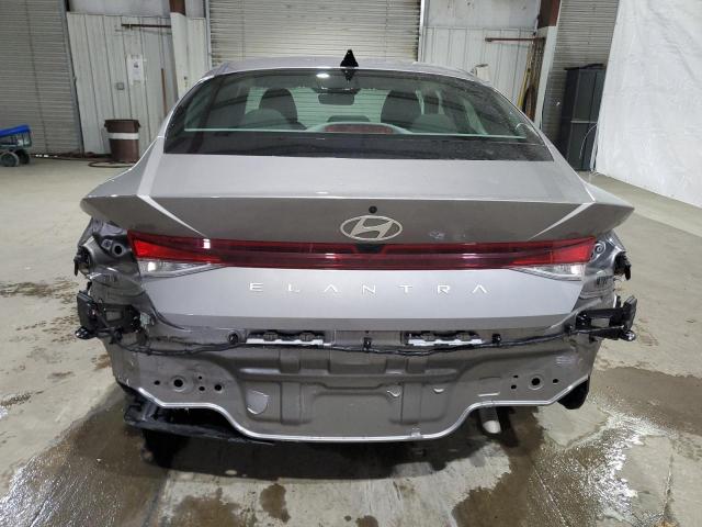 KMHLM4DG7RU659193 - 2024 HYUNDAI ELANTRA SEL GRAY photo 6