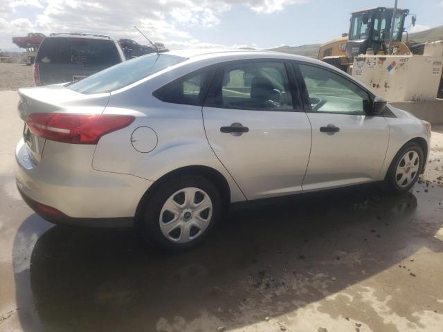 1FADP3E21JL246893 - 2018 FORD FOCUS S SILVER photo 3