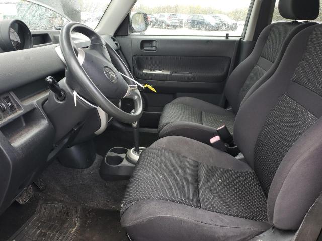 JTLKT324450191936 - 2005 TOYOTA SCION XB GRAY photo 7