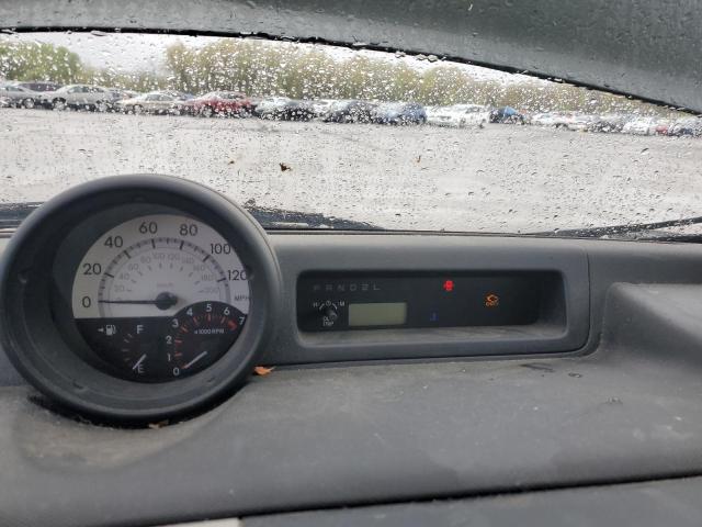 JTLKT324450191936 - 2005 TOYOTA SCION XB GRAY photo 9