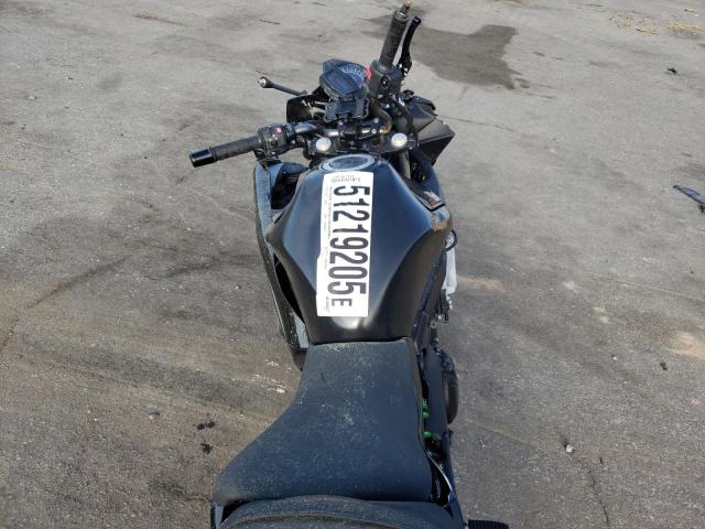 JKAEXEE10FDA19372 - 2015 KAWASAKI EX650 E BLACK photo 6