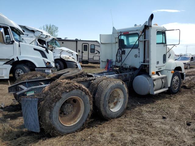 1FUY3MDB2XLB44179 - 1999 FREIGHTLINER CONVENTION FLD112 WHITE photo 4