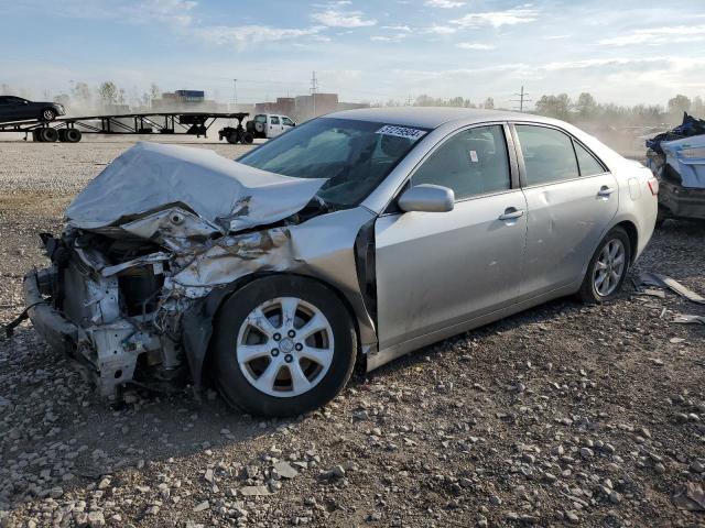 4T1BF3EK7BU697886 - 2011 TOYOTA CAMRY BASE SILVER photo 1