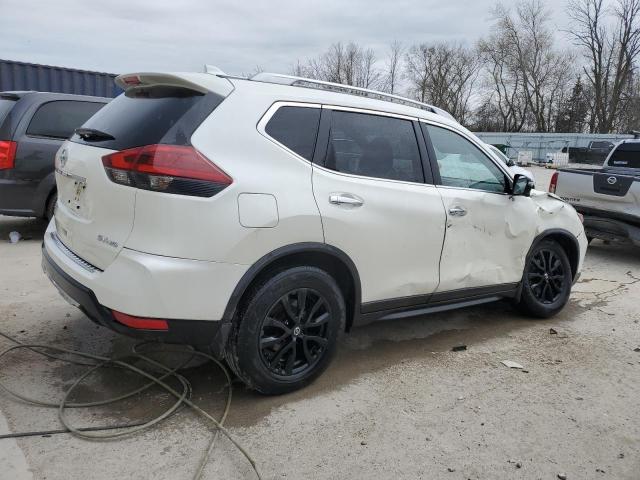 JN8AT2MV9JW304203 - 2018 NISSAN ROGUE S WHITE photo 3