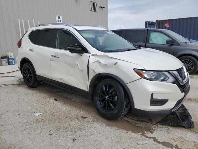 JN8AT2MV9JW304203 - 2018 NISSAN ROGUE S WHITE photo 4