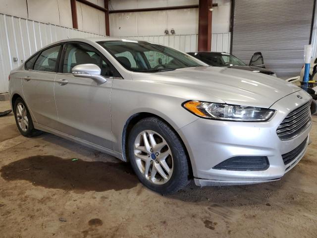 3FA6P0H7XDR132931 - 2013 FORD FUSION SE SILVER photo 4