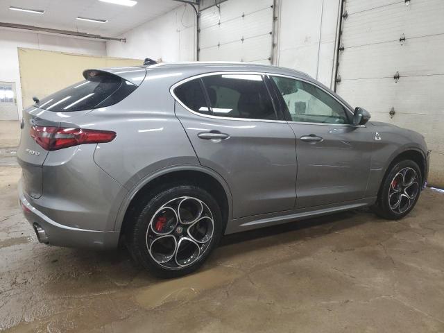 ZASPAKBN1L7C88968 - 2020 ALFA ROMEO STELVIO TI Күміс фото 3