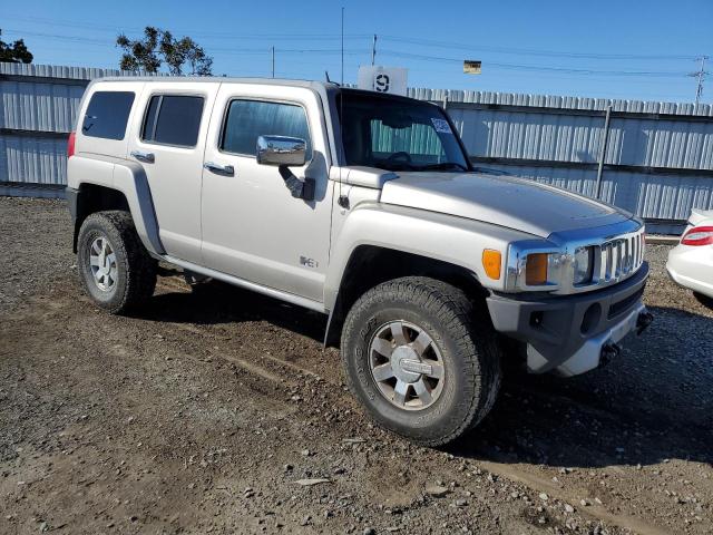 5GTEN13LX98121760 - 2009 HUMMER H3 ALPHA GOLD photo 4