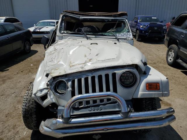 1J4FA59S31P327634 - 2001 JEEP WRANGLER / SAHARA WHITE photo 5