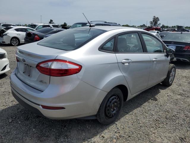 3FADP4BJ0KM117061 - 2019 FORD FIESTA SE SILVER photo 3