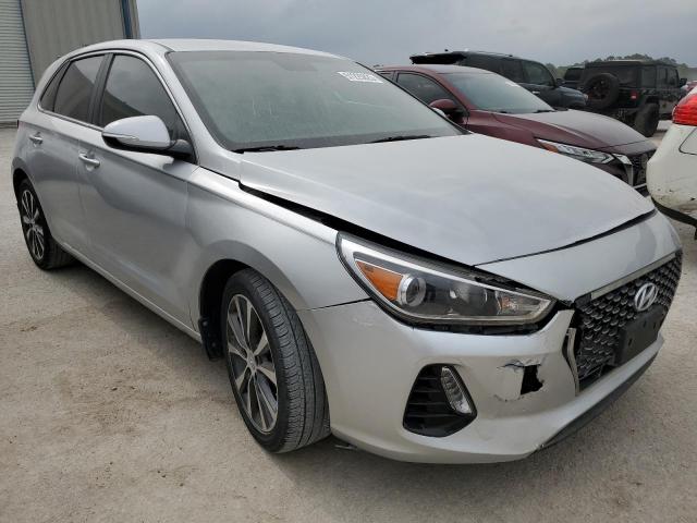 KMHH35LE8JU044445 - 2018 HYUNDAI ELANTRA GT GRAY photo 4