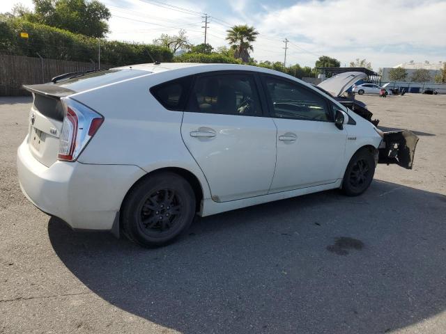 JTDKN3DU2D5603100 - 2013 TOYOTA PRIUS WHITE photo 3