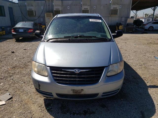 1A4GP45R36B667354 - 2006 CHRYSLER TOWN & COU ლურჯი ფოტო 5