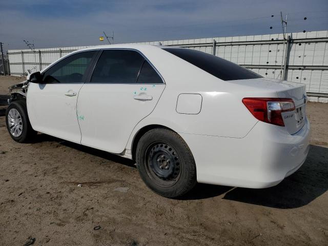 4T4BF1FK6CR229691 - 2012 TOYOTA CAMRY BASE WHITE photo 2