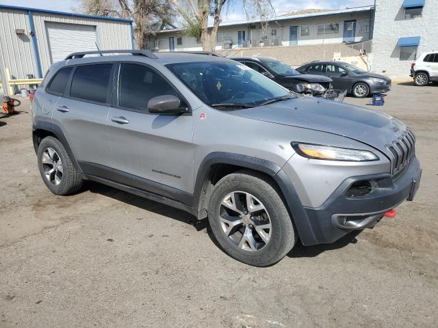 1C4PJMBS8FW641128 - 2015 JEEP CHEROKEE TRAILHAWK SILVER photo 4