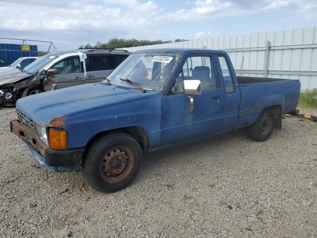 1984 TOYOTA PICKUP XTRACAB RN56 DLX, 