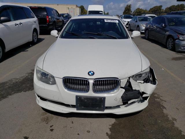 WBAKE5C51BE574284 - 2011 BMW 328 I SULEV WHITE photo 5