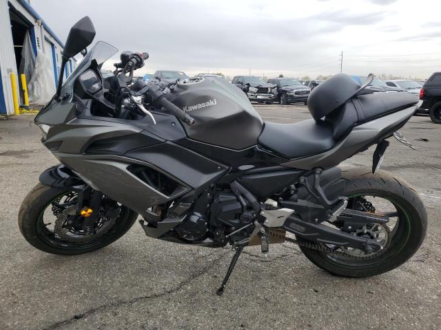 ML5EXER1XRDAC6081 - 2024 KAWASAKI EX650 R GRAY photo 3