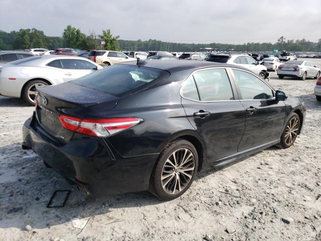 4T1G11AK8LU307684 - 2020 TOYOTA CAMRY SE BLACK photo 3