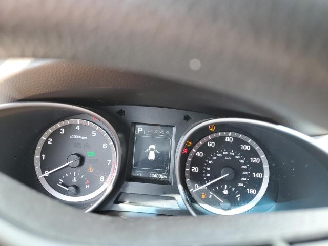 5NMZU3LB6HH019352 - 2017 HYUNDAI SANTA FE S BLUE photo 9