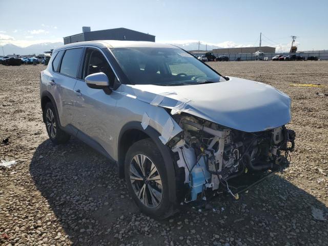 5N1BT3BB9NC725825 - 2022 NISSAN ROGUE SV SILVER photo 4