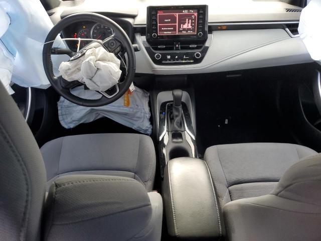 5YFS4MCE0MP068757 - 2021 TOYOTA COROLLA SE Silber Foto 8