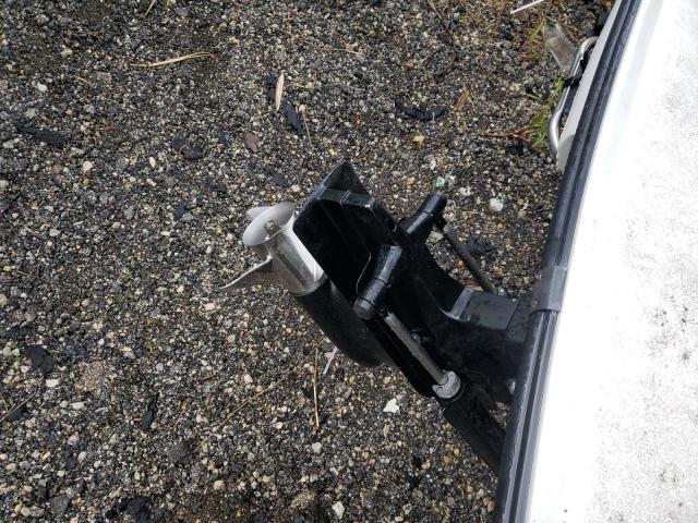 FGB72458H394 - 1994 CHAP BOAT 白色 照片 7