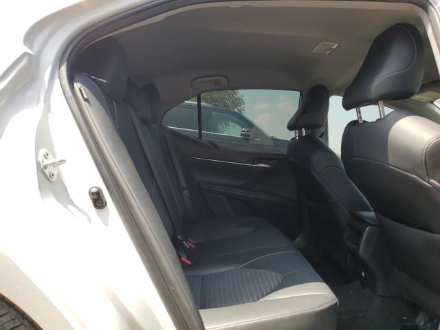 4T1G11AK5PU157569 - 2023 TOYOTA CAMRY SE NIGHT SHADE WHITE photo 10