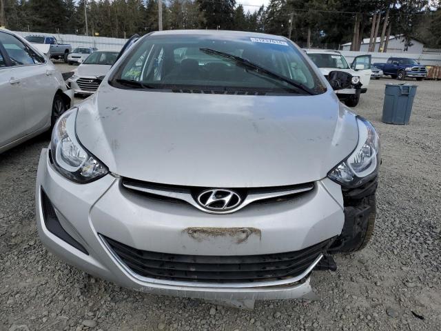 5NPDH4AE6FH556045 - 2015 HYUNDAI ELANTRA SE SILVER photo 5