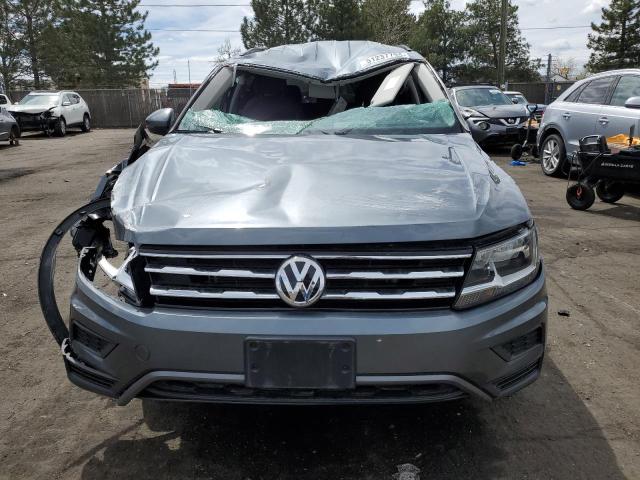 3VV0B7AX1LM149180 - 2020 VOLKSWAGEN TIGUAN S GRAY photo 5