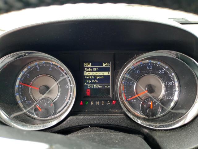 2C4RC1BG1FR588780 - 2015 CHRYSLER TOWN & COU TOURING 银色 照片 9