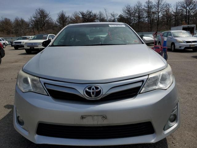 4T4BF1FK6DR279637 - 2013 TOYOTA CAMRY L SILVER photo 5