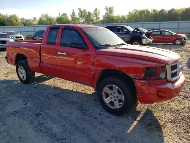 1D7RE3BK2BS709485 - 2011 DODGE DAKOTA SLT RED photo 4