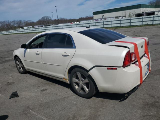 1G1ZD5E17BF155714 - 2011 CHEVROLET MALIBU 2LT WHITE photo 2